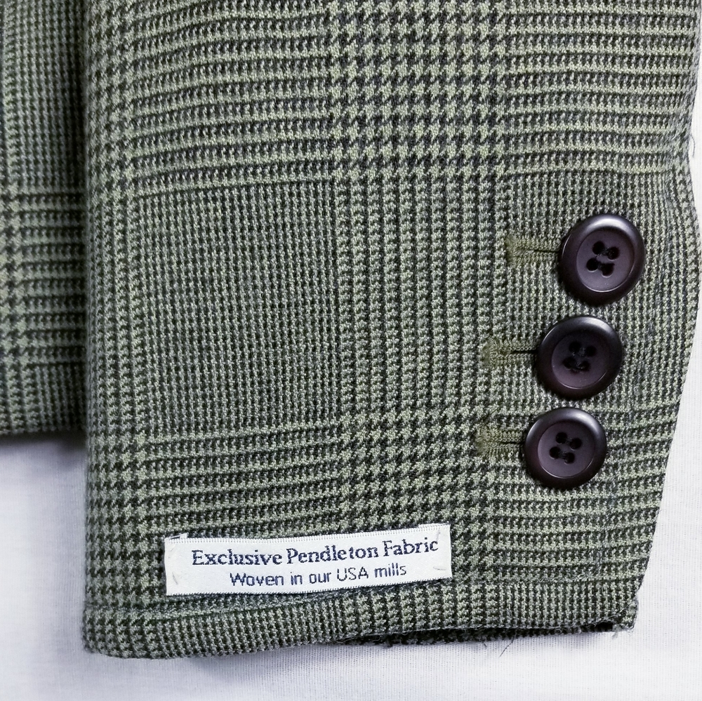 Pendleton Single Busted 2 Button Blazer! - image 2